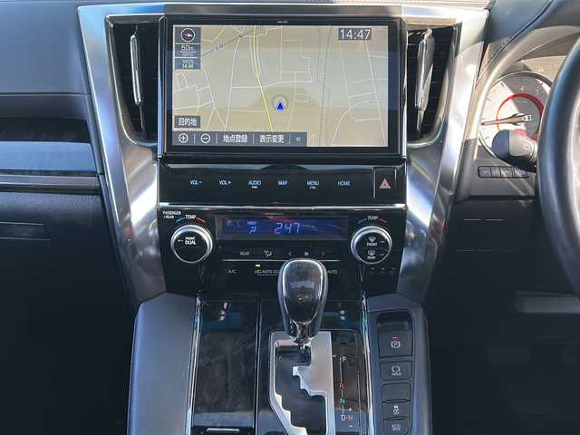 トヨタ ヴェルファイア Z Gエディション 岐阜県 2019(令1)年 8.8万km ブラック 登録時走行距離87961km/登録時走行距離87961km/純正１０インチナビ(NSZN-Z68T)/バックモニター/フルセグテレビ/モデリスタエアロ/サンルーフ/１２インチフリップダウンモニター/ステアリングヒーター/パワーシート/エアシート/シートヒーター/フォグランプ/ＥＴＣ/LEDヘッドライト/横滑り防止装置/衝突被害軽減システム/オートマチックハイビーム/両側パワースライドドア/スマートキー/プッシュスタート