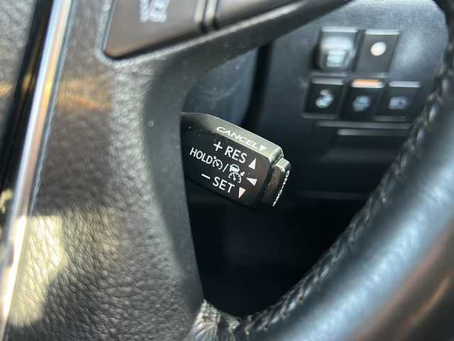 トヨタ ヴェルファイア Z Gエディション 岐阜県 2019(令1)年 8.8万km ブラック 登録時走行距離87961km/登録時走行距離87961km/純正１０インチナビ(NSZN-Z68T)/バックモニター/フルセグテレビ/モデリスタエアロ/サンルーフ/１２インチフリップダウンモニター/ステアリングヒーター/パワーシート/エアシート/シートヒーター/フォグランプ/ＥＴＣ/LEDヘッドライト/横滑り防止装置/衝突被害軽減システム/オートマチックハイビーム/両側パワースライドドア/スマートキー/プッシュスタート