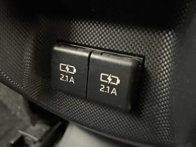 トヨタ ライズ G 愛知県 2021(令3)年 5万km ナチュラルベージュマイカM 純正ナビ(NSZT-W68T)/バックカメラ/Bluetooth・/スマートアシスト/衝突回避支援ブレーキ/衝突警報/車線逸脱警報/車線逸脱抑制制御/ブレーキ制御付誤発進抑制(前方・後方)/先行車発進お知らせ/オートマチックハイビーム/フロント・バックソナー/標識認識/横滑り防止/アイドリングストップ/ヒルスタートアシスト/LEDヘッドライト/オートライト/オート電動格納ミラーウィンカー/ファブリックシート/純正フロアマット/プッシュスタート/スマートキー/スペアキー/保証書・取扱説明書