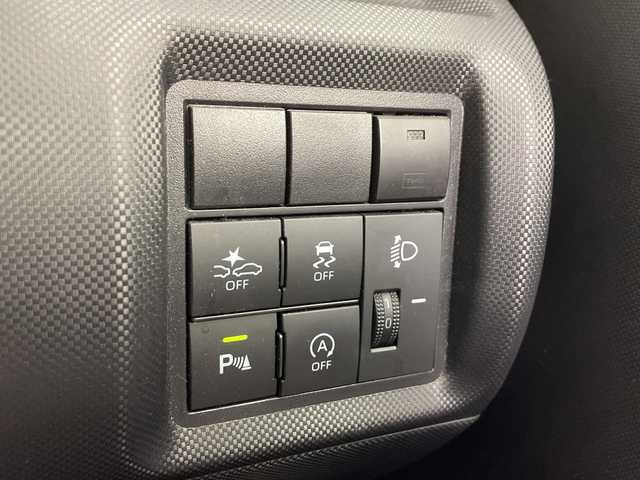 トヨタ ライズ G 愛知県 2021(令3)年 5万km ナチュラルベージュマイカM 純正ナビ(NSZT-W68T)/バックカメラ/Bluetooth・/スマートアシスト/衝突回避支援ブレーキ/衝突警報/車線逸脱警報/車線逸脱抑制制御/ブレーキ制御付誤発進抑制(前方・後方)/先行車発進お知らせ/オートマチックハイビーム/フロント・バックソナー/標識認識/横滑り防止/アイドリングストップ/ヒルスタートアシスト/LEDヘッドライト/オートライト/オート電動格納ミラーウィンカー/ファブリックシート/純正フロアマット/プッシュスタート/スマートキー/スペアキー/保証書・取扱説明書