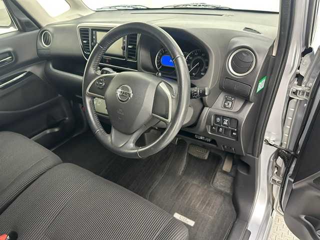 日産 デイズ ルークス ハイウェイスターX 兵庫県 2017(平29)年 4.4万km クールシルバー 純正ナビ(CD/Bluetooth/フルセグTV)/ETC/社外ドライブレコーダー/純正アルミホイール/片側パワースライドドア/全周囲カメラ/スマートキー/LEDヘッドライト/フォグランプ/純正フロアマット/アイドリングストップ