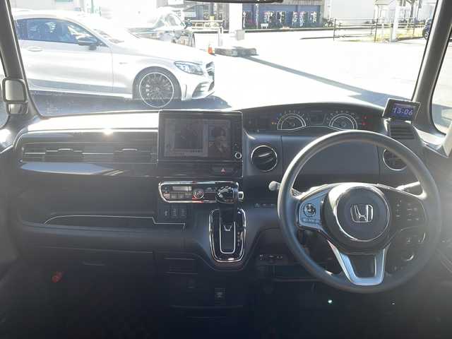 ホンダ Ｎ ＢＯＸ カスタム G L ホンダセンシング 鹿児島県 2019(平31)年 8.5万km クリスタルブラックパール ワンオーナー/純正8インチナビ/フルセグ/Bluetooth/バックカメラ/両側パワースライドドア/ホンダセンシング/前方ドライブレコーダー/ステアリングスイッチ/ビルトインETC/LEDヘッドライト/フロントフォグランプ/リアサンシェード/シートカバー/スマートキー2本/プッシュスタート/セルスターレーダー（AR-E15A）