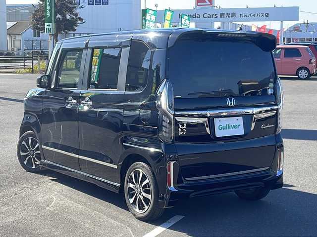 ホンダ Ｎ ＢＯＸ カスタム G L ホンダセンシング 鹿児島県 2019(平31)年 8.5万km クリスタルブラックパール ワンオーナー/純正8インチナビ/フルセグ/Bluetooth/バックカメラ/両側パワースライドドア/ホンダセンシング/前方ドライブレコーダー/ステアリングスイッチ/ビルトインETC/LEDヘッドライト/フロントフォグランプ/リアサンシェード/シートカバー/スマートキー2本/プッシュスタート/セルスターレーダー（AR-E15A）