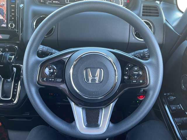 ホンダ Ｎ ＢＯＸ カスタム G L ホンダセンシング 鹿児島県 2019(平31)年 8.5万km クリスタルブラックパール ワンオーナー/純正8インチナビ/フルセグ/Bluetooth/バックカメラ/両側パワースライドドア/ホンダセンシング/前方ドライブレコーダー/ステアリングスイッチ/ビルトインETC/LEDヘッドライト/フロントフォグランプ/リアサンシェード/シートカバー/スマートキー2本/プッシュスタート/セルスターレーダー（AR-E15A）