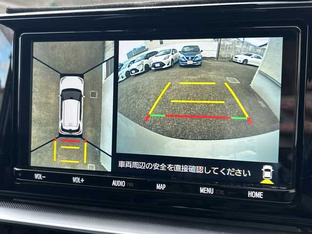 トヨタ ライズ Z 大阪府 2020(令2)年 8.7万km ブラックマイカメタリック/シャイニングホワイトパール 純正9インチSDナビ(NSZT-Y68T)/BT/CD/DVD/フルセグTV/AUX/HDMI/360度カメラ/デジタルインナーミラー/スマートアシスト/・衝突警報機能/・衝突回避支援ブレーキ/・ブレーキ制御付誤発信抑制機能/・車線逸脱警報機能/・車線逸脱抑制制御機能/・先行車発進お知らせ機能/・追従機能付きクルーズコントロール/・レーンキープコントロール/・オートハイビーム/前後ソナー/前席シートヒーター/前後ドラレコ/純正ビルトインETC2.0/USB充電ポート（前席1口、後席2口）/純正17インチAW/スペアキー/イエローフォグランプ（VELENO）/サブウーファー（KENWOOD）/フットライト