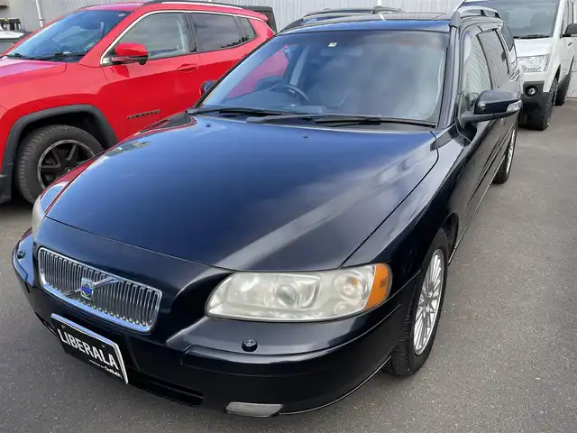 ボルボ 正規ディーラー購入 VOLVO V70 シルバー カスタム済