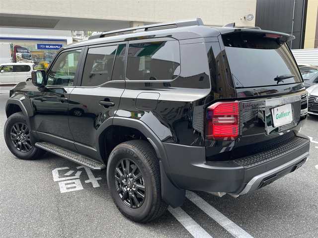 トヨタ ランドクルーザー ２５０ VX 広島県 2024(令6)年 0.3万km ブラック /登録時走行距離/　　　　　　　2977キロ/ワンオーナー/4WD/サンルーフ/純正ナビ/全方位モニター/地デジ/黒革シート/エアシート/パワーバックドア/ルーフレール/クルーズコントロール/デジタルインナーミラー/スペアキー×１/ビルトインETC/新車時整備手帳/　　【保証書】/取扱説明書/