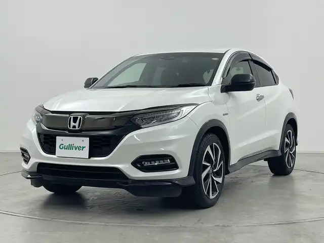 ホンダ ヴェゼル ハイブリッド RS ホンダセンシング 群馬県 2020(令2)年 3.1万km プラチナホワイトパール ８型ナビ　バックカメラ　ＥＴＣ　前後ドライブレコーダー　前席シートヒーター　アダプティブクルーズコント　ステアリングスイッチ　ＬＥＤヘッドライト　フォグライト　レーンキープアシスト　電格ミラー　禁煙車