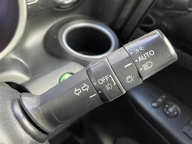 ホンダ Ｎ ＢＯＸ カスタム G SSパッケージ 埼玉県 2014(平26)年 9.9万km スマートブラック 純正7インチナビ/フルセグ・CD・DVD・BT/バックカメラ/衝突軽減ブレーキ/TRC/ETC/HIDヘッドライト/オートライト/両側パワースライドドア/スマートキー2本/保証書/取扱説明書
