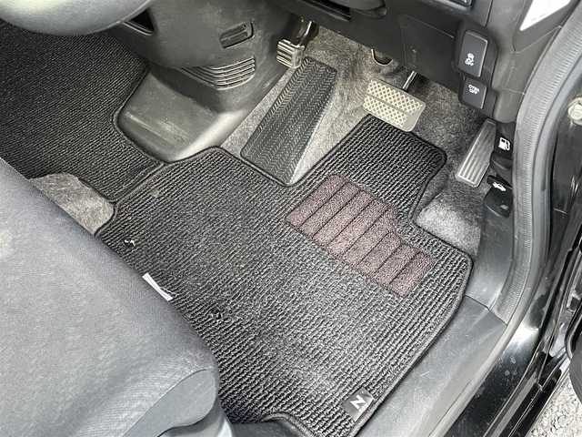 ホンダ Ｎ ＢＯＸ カスタム G SSパッケージ 埼玉県 2014(平26)年 9.9万km スマートブラック 純正7インチナビ/フルセグ・CD・DVD・BT/バックカメラ/衝突軽減ブレーキ/TRC/ETC/HIDヘッドライト/オートライト/両側パワースライドドア/スマートキー2本/保証書/取扱説明書
