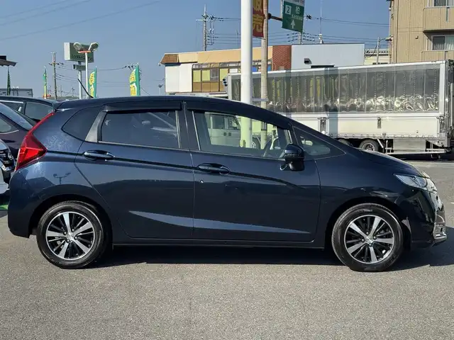 ホンダ フィット 13G･モデューロスタイル ホンダセンシング 千葉県 2019(令1)年 1.9万km ミッドナイトブルービームM ホンダセンシング/衝突軽減ブレーキ/レーダークルーズ/レーンキープアシスト/純正SDナビ/Bluetooth/バックカメラ/ドライブレコーダー/アイドリングストップ/LEDライト/ETC/スマートキー