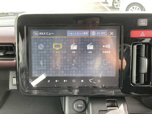 スズキ スペーシア カスタム HYBRID XS ターボ 佐賀県 2025(令7)年 0.1千km ピュアホワイトP メーカーオプション9インチナビ/全方位カメラ/両側パワースライドドア/デュアルセンサーブレーキサポート/レーンディパーチャーアラート/アダプティブクルーズコントロール/オートハイビーム/ヘッドアップディスプレイ/電動パーキングブレーキ/オートブレーキホールド/ハーフレザーシート/シートヒーター/アイドリングストップ/ステアリングリモコン/パドルシフト/ステアリングヒーター/プッシュスタート/キーレスエントリー/LEDヘッドライト/フォグライト/純正アルミホイール
