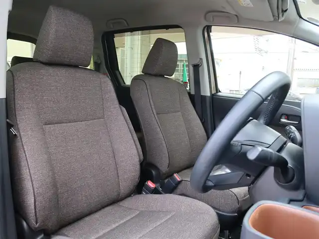 トヨタ シエンタ ハイブリッド Z 石川県 2023(令5)年 2.7万km ベージュ プリクラッシセーフティ/BSM/レーダークルーズコントロール/ドライブレコーダー/ワンオーナー/両側パワースライドドア/シートヒーター/ステアリングヒーター/オートハイビーム