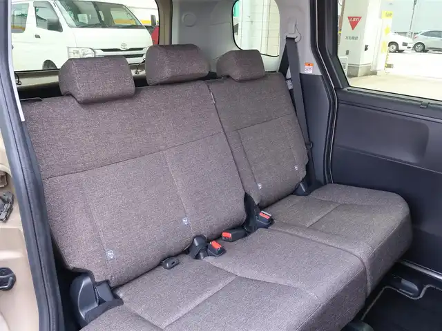 トヨタ シエンタ ハイブリッド Z 石川県 2023(令5)年 2.7万km ベージュ プリクラッシセーフティ/BSM/レーダークルーズコントロール/ドライブレコーダー/ワンオーナー/両側パワースライドドア/シートヒーター/ステアリングヒーター/オートハイビーム