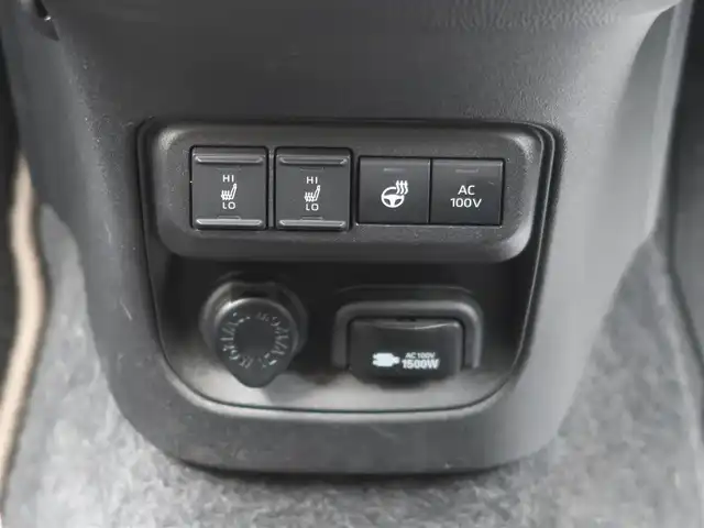 トヨタ シエンタ ハイブリッド Z 石川県 2023(令5)年 2.7万km ベージュ プリクラッシセーフティ/BSM/レーダークルーズコントロール/ドライブレコーダー/ワンオーナー/両側パワースライドドア/シートヒーター/ステアリングヒーター/オートハイビーム