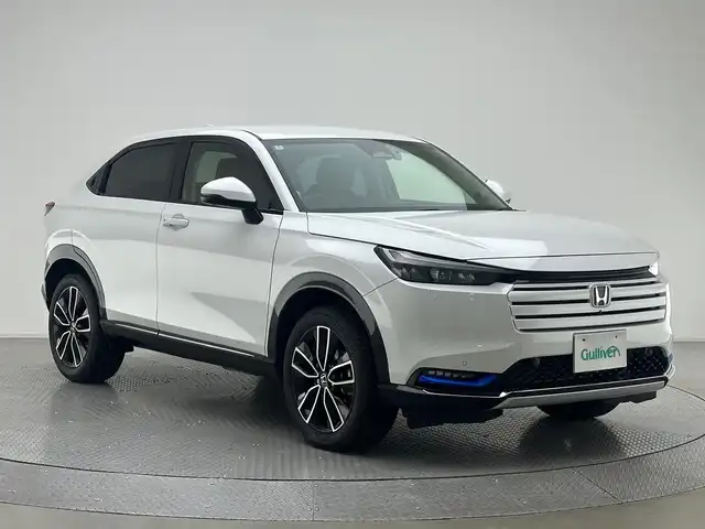 ホンダ ヴェゼル ハイブリッド e:HEV Z 兵庫県 2024(令6)年 1.1万km プラチナホワイトパール 純正コネクトナビ/（フルセグ、BT、USB）/Apple car play/android auto/ワイヤレス充電/ALPINE デジタルミラー/全方位モニター/コーナーセンサー/レーダークルーズコントロール/LKA/BIS/DAC/踏み間違い/衝突軽減/電子パーキング/BREAK HOLD/パワーバックドア/LEDヘッドライト/LEDフォグランプ/オートライト/オートハイビーム