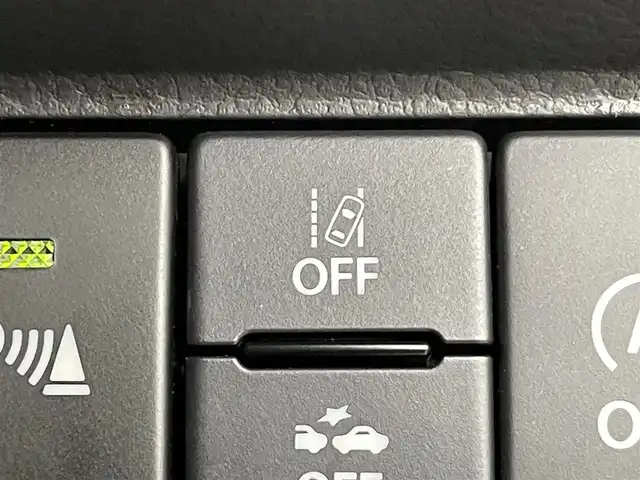 スズキ アルト ワークス 群馬県 2021(令3)年 1.9万km ピュアホワイトP ＨＫＳマフラー　ＴＥＩＮ車高調　クスコタワーバー　純正部品車載　純レカロシート　パドルシフト　エンジンスターター　衝突軽減　スマートキー　プッシュスタート　キセノン　Ｆフォグ　Ｒソナー　４ＷＤ　禁煙車