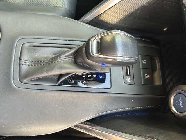 トヨタ ハリアー ハイブリッド Z レザーパッケージ 香川県 2020(令2)年 5.4万km プレシャスブラックパール 純正T-Connect SDナビ/　(フルセグ/BT/Miracast)/JBLプレミアムサウンドシステム/パノラミックビューモニター/ヘッドアップディスプレイ/ブラインドスポットモニター/サンルーフ/パワーバックドア/パワーシート/シートヒーター/エアシート/コーナーセンサー/ステアリングヒーター/ETC/ドライブレコーダー