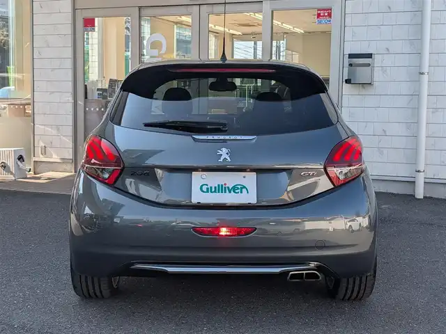 プジョー ２０８ GTi 埼玉県 2015(平27)年 4.4万km ガンＭ WORKマイスター18インチ/アイバッハダウンサス/メモリナビ/Bluetoothオーディオ/クルーズコントロール/ドアバイザー/ETC/HIDヘッドライト/純正ホイール17インチ×スタッドレス4本あり