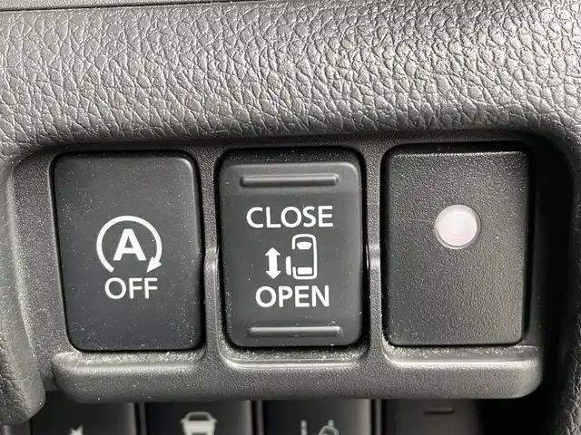 日産 デイズ ルークス ハイウェイスター Xターボ 青森県 2018(平30)年 1.7万km スターリングシルバーM ４WD/純正メモリナビ/（BT／AM／FM／DVD）/フルセグTV/シートヒーター（運転席）/電動自動スライドドア（片側）/衝突軽減システム/アイドリングストップ/LEDヘッドライト/ドライブレコーダー（前方）/電動格納自動ミラー/スペアキー