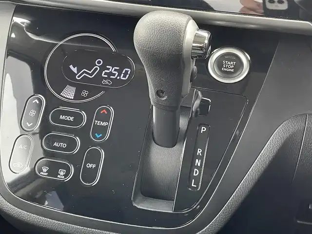 日産 デイズ ルークス ハイウェイスター Xターボ 青森県 2018(平30)年 1.7万km スターリングシルバーM ４WD/純正メモリナビ/（BT／AM／FM／DVD）/フルセグTV/シートヒーター（運転席）/電動自動スライドドア（片側）/衝突軽減システム/アイドリングストップ/LEDヘッドライト/ドライブレコーダー（前方）/電動格納自動ミラー/スペアキー