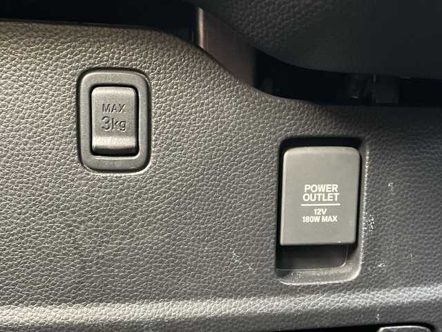 ホンダ Ｎ ＢＯＸ カスタム G L ターボ ホンダセンシング 福岡県 2017(平29)年 9万km シャイニンググレーM KENWOODナビ/（Bluetooth/TV/CD/DVD/AM/FM）/バックカメラ/両側パワースライドドア/前方ドライブレコーダー/ETC/レーダークルーズコントロール/プラズマクラスター/純正15インチアルミホイール/横滑り防止装置/車線逸脱警報/衝突軽減ブレーキ/LEDヘッドライト/純正フロアマット/スマートキー/プッシュスタート/ISOFIX