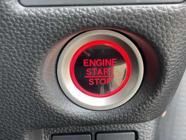 ホンダ Ｎ ＢＯＸ カスタム G L ターボ ホンダセンシング 福岡県 2017(平29)年 9万km シャイニンググレーM KENWOODナビ/（Bluetooth/TV/CD/DVD/AM/FM）/バックカメラ/両側パワースライドドア/前方ドライブレコーダー/ETC/レーダークルーズコントロール/プラズマクラスター/純正15インチアルミホイール/横滑り防止装置/車線逸脱警報/衝突軽減ブレーキ/LEDヘッドライト/純正フロアマット/スマートキー/プッシュスタート/ISOFIX