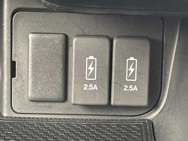 ホンダ Ｎ ＢＯＸ カスタム G L ターボ ホンダセンシング 福岡県 2017(平29)年 9万km シャイニンググレーM KENWOODナビ/（Bluetooth/TV/CD/DVD/AM/FM）/バックカメラ/両側パワースライドドア/前方ドライブレコーダー/ETC/レーダークルーズコントロール/プラズマクラスター/純正15インチアルミホイール/横滑り防止装置/車線逸脱警報/衝突軽減ブレーキ/LEDヘッドライト/純正フロアマット/スマートキー/プッシュスタート/ISOFIX