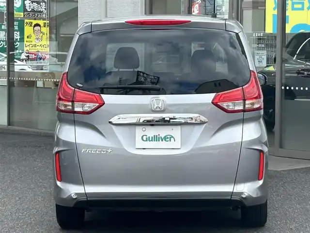 車両画像11