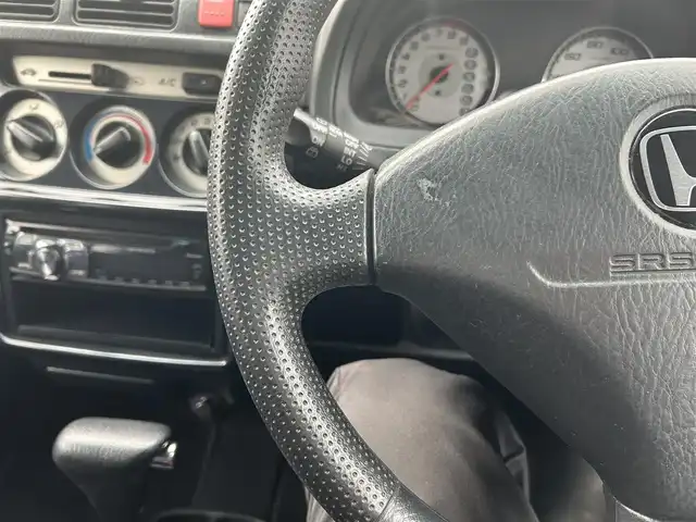 ホンダ バモス L ローダウン 島根県 2008(平20)年 9.9万km プレミアムホワイトパール フルタイム４ＷＤ/社外オーディオ　（カロッツェリア DEH-330）/（ＣＤ/ＡＵＸ/AM・FM）/13インチ純正アルミホイール/両側スライドドア/純正フロアマット/ドアバイザー/フォグランプ