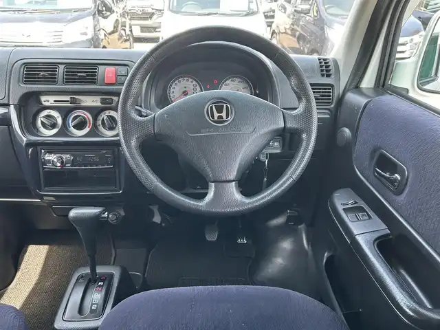 ホンダ バモス L ローダウン 島根県 2008(平20)年 9.9万km プレミアムホワイトパール フルタイム４ＷＤ/社外オーディオ　（カロッツェリア DEH-330）/（ＣＤ/ＡＵＸ/AM・FM）/13インチ純正アルミホイール/両側スライドドア/純正フロアマット/ドアバイザー/フォグランプ