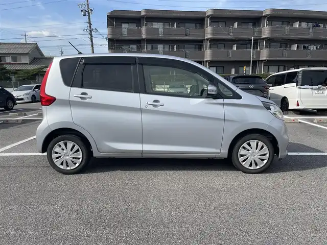 日産 デイズ X 千葉県 2017(平29)年 6.5万km クールシルバー 純正メモリナビゲーション/アラウンドビューモニター/フルセグTV/Bluetooth/エマージェンシーブレーキ/アイドリングストップ/ドライブレコーダー/ETC/プッシュスタート/保証書/取扱説明書