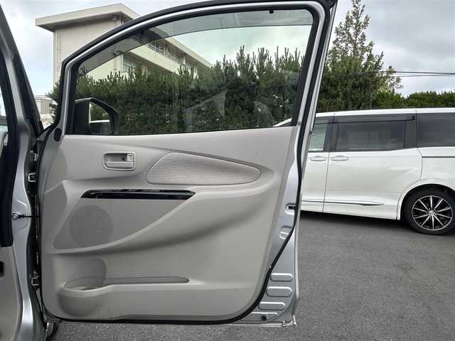 日産 デイズ X 島根県 2018(平30)年 5.4万km スターリングシルバーM 純正CDオーディオ　/前方ドライブレコーダー　/衝突軽減ブレーキ　/アイドリングストップ　/横滑り防止装置　/前後コーナーセンサー　/スマートキー　/プッシュスタート　/社外14インチアルミホイール　/純正フロアマット