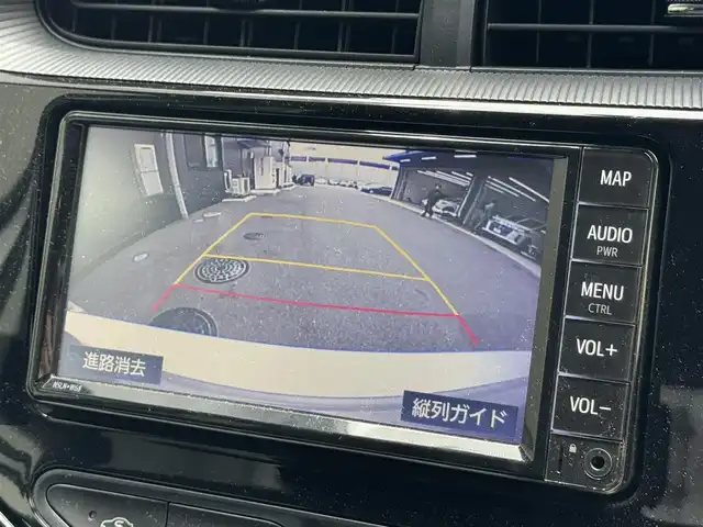 トヨタ アクア S スタイルブラック 滋賀県 2020(令2)年 2.4万km シルバーメタリック 禁煙車/純正ナビ/【Bluetooth/AM/FM】/バックカメラ/ETC/トヨタセーフティセンス/・プリクラッシュセーフティ/・レーンディパーチャーアラート/・オートマチックハイビーム/インテリジェントクリアランスソナー/スマートキー/ＬＥＤライト/オートライト/電動格納ミラー/ステアリングスイッチ