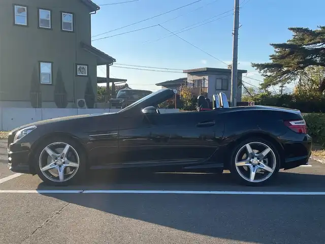 メルセデス・ベンツ ＳＬＫ２００ エクスクルーシブ 福島県 2015(平27)年 4.6万km オブシディアンブラック 純正ナビ/BT/フルセグTV/スマートキー/プッシュスタート/クルーズコントロール/ETC/アイドリングストップ/前方ドライブレコーダー/純正フロアマット/両席シートヒーター/レザーシート/ヘッドヒーター/パワーシート/シートメモリー/電格ミラー