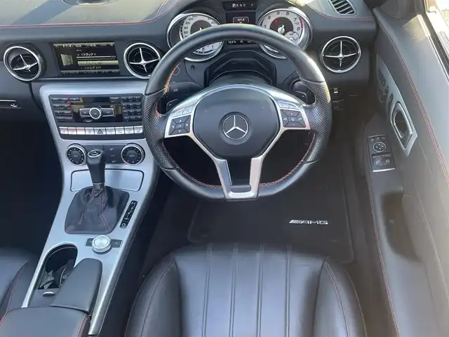 メルセデス・ベンツ ＳＬＫ２００ エクスクルーシブ 福島県 2015(平27)年 4.6万km オブシディアンブラック 純正ナビ/BT/フルセグTV/スマートキー/プッシュスタート/クルーズコントロール/ETC/アイドリングストップ/前方ドライブレコーダー/純正フロアマット/両席シートヒーター/レザーシート/ヘッドヒーター/パワーシート/シートメモリー/電格ミラー
