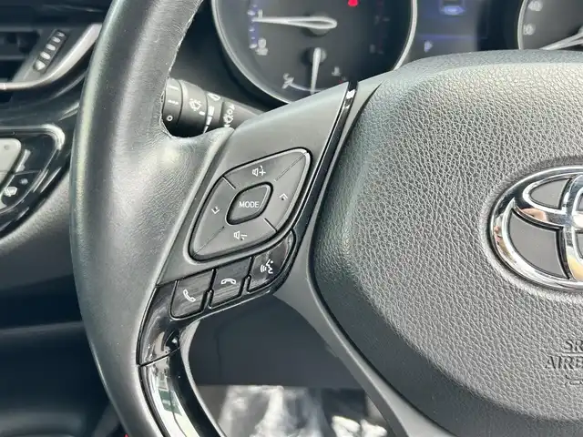トヨタ Ｃ－ＨＲ S－T 道東・釧路十勝 2016(平28)年 9.9万km メタルストリームM ４WD/寒冷地仕様/社がいSDナビ/　フルセグTV/BT/AM/FM/CD/DVD/プリクラッシュセーフティ/レーダークルーズコントロール/レーンキープアシスト/ETC/MT付AT/ステアリングスイッチ/電子パーキング/ブレーキホールド/LEDヘッドライト/オートライト/オートハイビーム/ヘッドライトレベライザー/オートエアコン/オートリトラミラー/ウインカミラー/ワイパー熱線