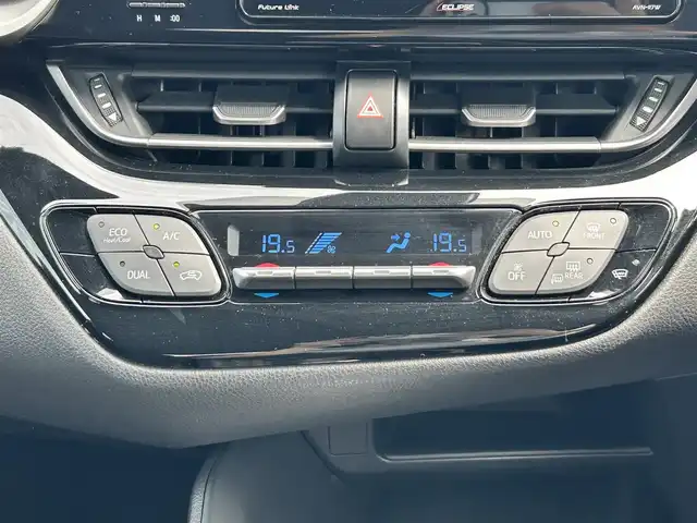 トヨタ Ｃ－ＨＲ S－T 道東・釧路十勝 2016(平28)年 9.9万km メタルストリームM ４WD/寒冷地仕様/社がいSDナビ/　フルセグTV/BT/AM/FM/CD/DVD/プリクラッシュセーフティ/レーダークルーズコントロール/レーンキープアシスト/ETC/MT付AT/ステアリングスイッチ/電子パーキング/ブレーキホールド/LEDヘッドライト/オートライト/オートハイビーム/ヘッドライトレベライザー/オートエアコン/オートリトラミラー/ウインカミラー/ワイパー熱線