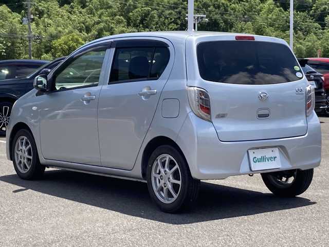 ダイハツ ミラ イース X SA 佐賀県 2013(平25)年 6.8万km ブライトシルバーメタリック 純正オーディオ/スマートアシスト/リモコンキー/純正アルミホイール