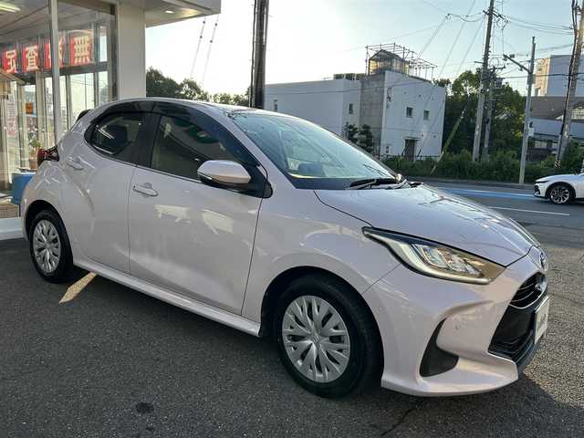 トヨタ ヤリス ハイブリッド Z 愛知県 2020(令2)年 3.7万km アイスピンクメタリック 純正ナビ/フルセグテレビ/BSM/クルコン/シートヒーター/コーナーセンサー/駐車アシスト/全方位モニター/ドラレコ/ビルトインETC/オートハイビーム/オートライト/LTA/Bluetooth/純正マット/ドアバイザー/取説、保証書、スペアキー/検R9/2/20