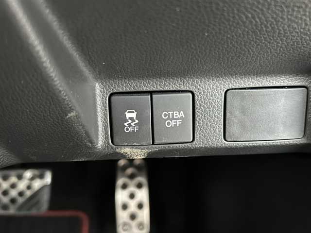 ホンダ Ｓ６６０ α 鹿児島県 2017(平29)年 4.9万km プレミアムスターホワイトパール センターディスプレイ/(FM/AM)/バックカメラ/クルーズコントロール/ステンレス製スポーツペダル/本革巻きステアリング/ハーフレザーシート/シティブレーキアクティブサポート/SPORTスイッチ/パドルシフト/アイドリングストップ