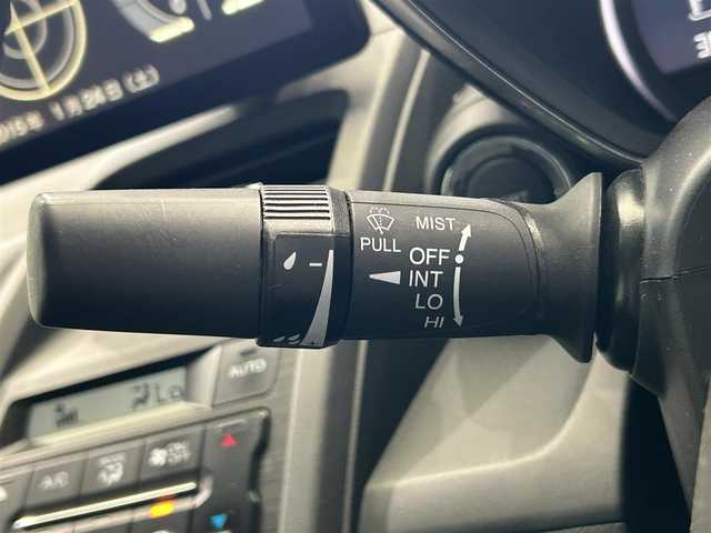 ホンダ Ｓ６６０ α 鹿児島県 2017(平29)年 4.9万km プレミアムスターホワイトパール センターディスプレイ/(FM/AM)/バックカメラ/クルーズコントロール/ステンレス製スポーツペダル/本革巻きステアリング/ハーフレザーシート/シティブレーキアクティブサポート/SPORTスイッチ/パドルシフト/アイドリングストップ