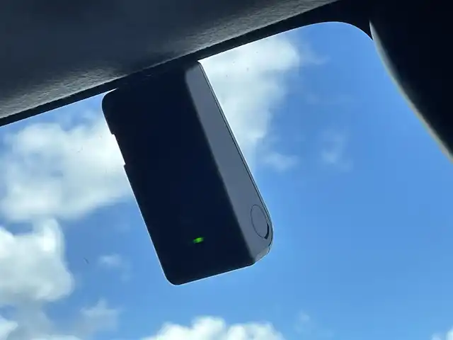 トヨタ タンク カスタムG－T 島根県 2019(令1)年 10.4万km パールホワイトⅢ 登録時走行距離　103975km/ワンオーナ/取扱説明書/保証書/純正ナビ（NSZT-W68T）/（Bluetooth/CD/DVD/AM/FM)/フルセグテレビ/全周囲カメラ/クルーズコントロール/シートヒーター（DN席）/両側パワースライドドア/横滑り防止装置/衝突軽減ブレーキ/オートマチックハイビーム/コーナーセンサー/ビルドインETC/純正アルミ１５インチ