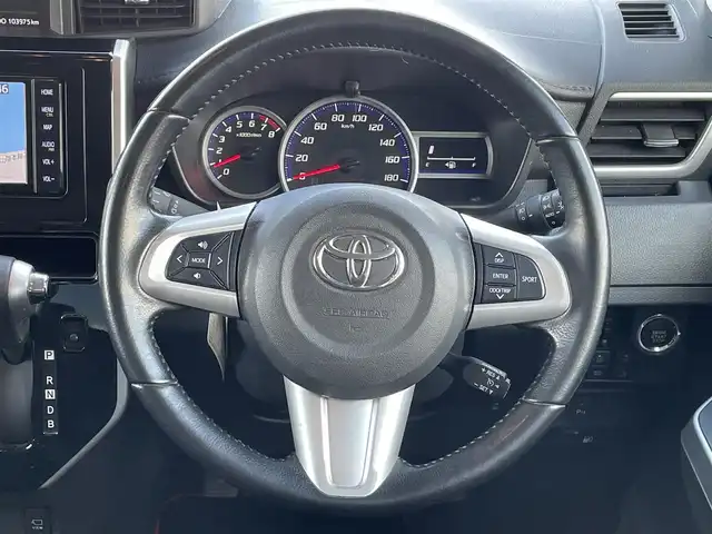 トヨタ タンク カスタムG－T 島根県 2019(令1)年 10.4万km パールホワイトⅢ 登録時走行距離　103975km/ワンオーナ/取扱説明書/保証書/純正ナビ（NSZT-W68T）/（Bluetooth/CD/DVD/AM/FM)/フルセグテレビ/全周囲カメラ/クルーズコントロール/シートヒーター（DN席）/両側パワースライドドア/横滑り防止装置/衝突軽減ブレーキ/オートマチックハイビーム/コーナーセンサー/ビルドインETC/純正アルミ１５インチ