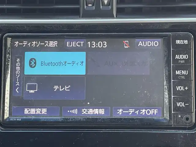 トヨタ ランドクルーザー プラド TX 滋賀県 2021(令3)年 6.2万km ホワイトパールクリスタルシャイン サンルーフ/純正7インチナビ【NSCN-W68】/（AM/FM/CD/フルセグ/Bluetooth/SD/AUX）/バックカメラ/ETC/トヨタセーフティセンス/・ブレーキアシスト/・プリクラッシュブレーキアシスト/・ヒルスタート（坂道発進）アシスト/・前方衝突防止支援システム/・TCS（トラクションコントロールシステム）/・VDC（ビークルダイナミクスコントロール）/・レーンキープアシスト/・車間自動制御システム/・ASCD（オートスピードコントロール装置）/・ABS（アンチロックブレーキシステム）/・バックビューモニター/・コーナー・バックセンサー（ソナー）/・標識検知機能/・盗難防止アラーム	/電動格納ミラー/ステアリングスイッチ/オートライト/LEDヘッドライト/フロントフォグ/フルオートエアコン/プッシュスタート/スマートキー/純正フロアマット