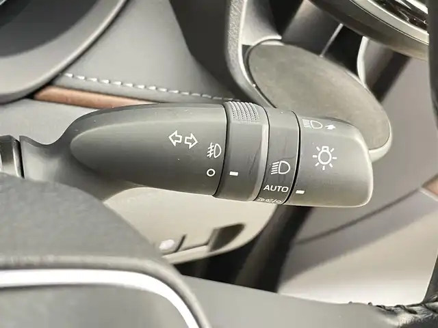 トヨタ ハリアー Z レザーパッケージ 千葉県 2020(令2)年 6.1万km プレシャスブラックパール 禁煙車/モデリスタエアロ/純正ナビ/・BT/ACP/AA/フルセグ/JBLサウンド/全方位カメラ/オートクルーズコントロール/LTA（レーントレーシングアシスト）/PCS（プリクラッシュセーフティ）/BSM（ブラインドスポットモニター）/RCTA（リヤクロストラフィックアラート）/レザーシート/前席パワーシート/前席シートヒーター/前席シートベンチレーション/ステアリングヒーター/ヘッドアップディスプレイ/デジタルインナールームミラー/ETC2.0/LEDヘッドライト/オートハイビーム/パワーバックドア/純正19インチAW