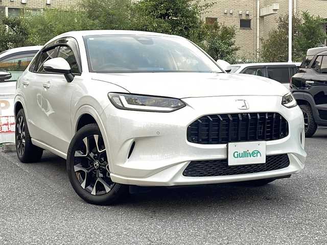 ホンダ ＺＲ－Ｖ Z 埼玉県 2023(令5)年 0.7万km プラチナホワイトパール ワンオーナー/登録時6312ｋｍ/純正ナビ（BT・フルセグTV）/BOSEスピーカー/アランドビューモニター/黒レザーシート(合皮）/前席パワーシート/前席シートヒーター/パワーバックドア/衝突軽減ブレーキ/レーンキープアシスト/アクティブクルーズコントロール/パドルシフト/純正１８インチAW/LEDヘッドライト/プッシュスタート/スマートキー×２/置くだけ充電/ビルトインETC2.0/横滑り防止/革巻きステアリング/ステアリングヒーター/リアスポイラー/ウィンカーミラー/純正フロアマット/純正ドアバイザー/保証書/取扱説明書/ナビ取扱説明書