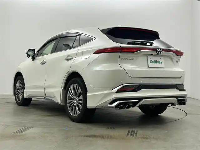 トヨタ ハリアー ハイブリッド Z 岡山県 2021(令3)年 3.4万km ホワイトパールクリスタルシャイン モデリスタエアロ/ＪＢＬサウンド/純正１２．３インチナビ/【Bluetooth/フルセグTV/Carplay】/デジタルインナーミラー/レーダークルーズコントロール/衝突軽減ブレーキシステム/運転席パワーシート/ハーフレザーシート　/ブラインドスポットモニター/ヘッドアップディスプレイ/ビルトインETC2.0/LEDヘッドライト/純正フロアマット/ドアバイザー/新車保証書/取扱説明書/スペアキー×１