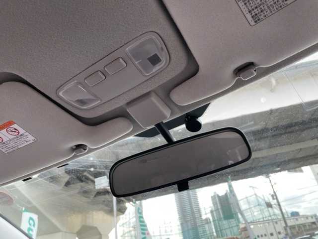 トヨタ イプサム 240s 神奈川県 2006(平18)年 5.9万km ブラック ワンオーナー/純正HDDナビ【NHDT-W55】/・ラジオ/CD/DVD/MSV/ETC/革巻きステアリング/純正17インチAW/純正HIDヘッドライト/フォグランプ/電動格納ドアミラー/ドアバイザー/純正フロアマット/取扱説明書/ナビ取扱説明書/新車時保証書