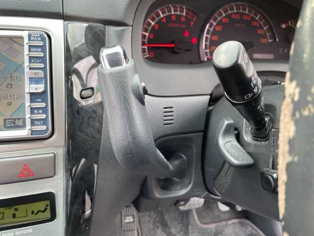 トヨタ イプサム 240s 神奈川県 2006(平18)年 5.9万km ブラック ワンオーナー/純正HDDナビ【NHDT-W55】/・ラジオ/CD/DVD/MSV/ETC/革巻きステアリング/純正17インチAW/純正HIDヘッドライト/フォグランプ/電動格納ドアミラー/ドアバイザー/純正フロアマット/取扱説明書/ナビ取扱説明書/新車時保証書